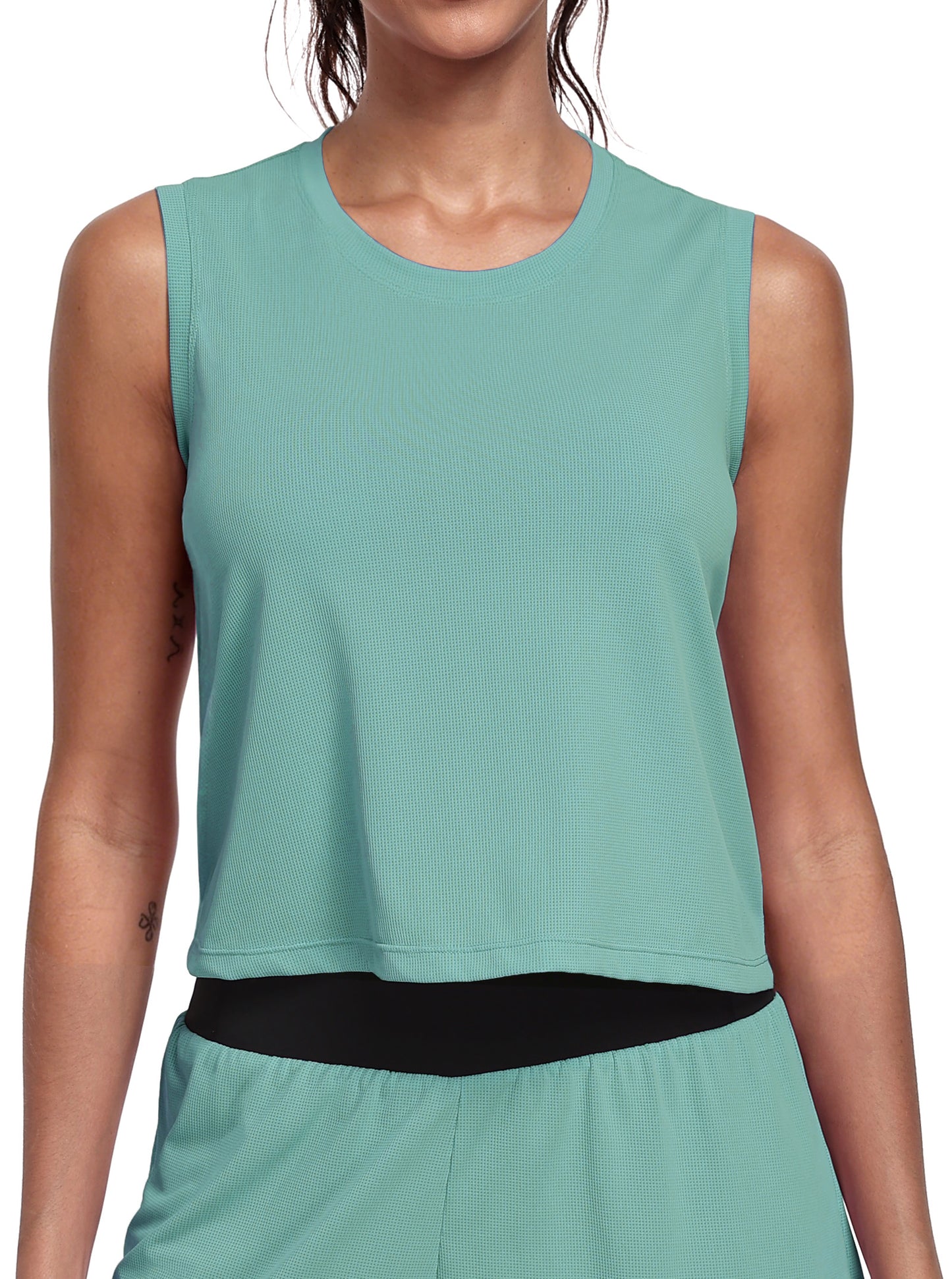 NELEUS Womens Workout Athletic Tank Tops Loose Fit Crop Tops Mesh Breathable Sleeveless Yoga Shirts